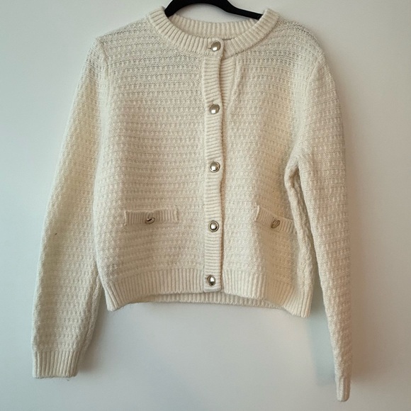 Classic Cream Knit Cardigan with Gold Buttons - Size XL - Picture 1 of 5